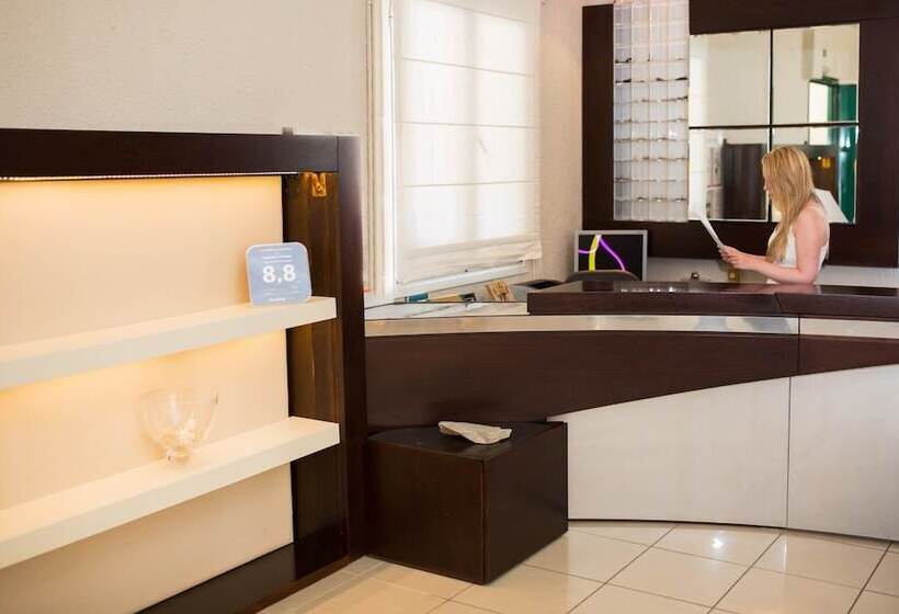 בית מלון כפרי Captain S House