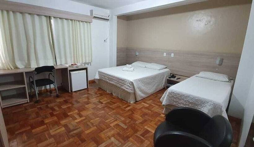 Отель Cristal Executive