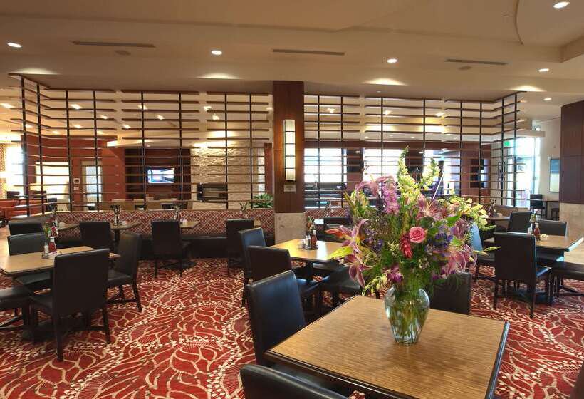 هتل Embassy Suites Palmdale