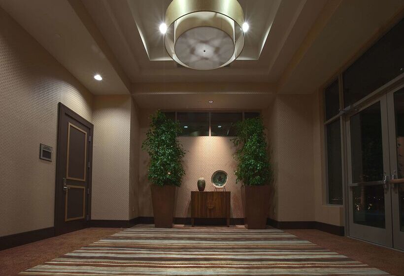 هتل Embassy Suites Palmdale