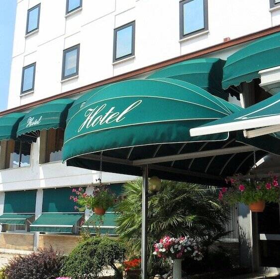 בית מלון כפרי Florida