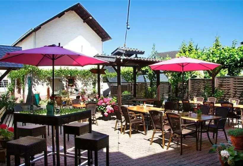 בית מלון כפרי Gästehaus Weingut  Fröhliches Weinfass