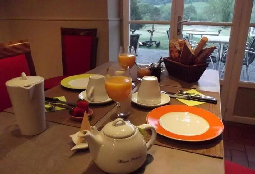 هتل Helios   Golf