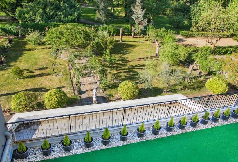 בית מלון כפרי Hostellerie De La Roseraie