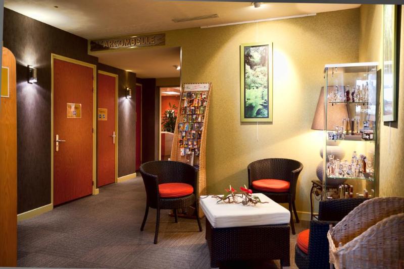 酒店 Logis Hôtel & Restaurant Arcombelle