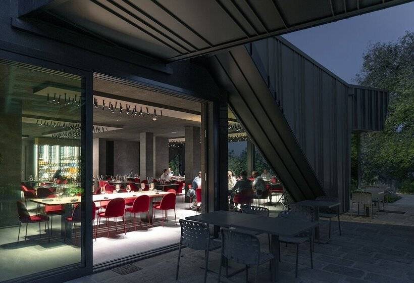 בית מלון כפרי Piajo Resort