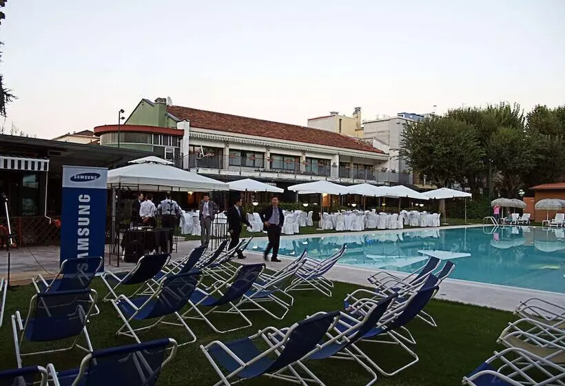 هتل Sporting Brugherio