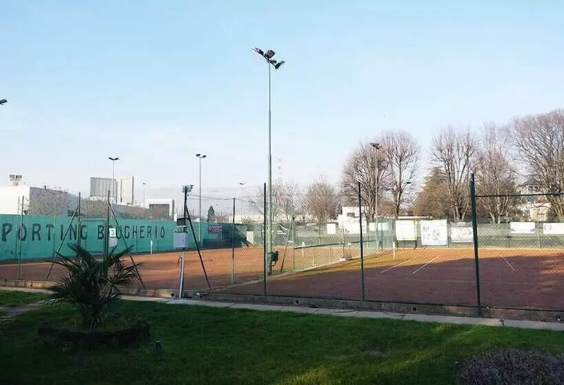 هتل Sporting Brugherio