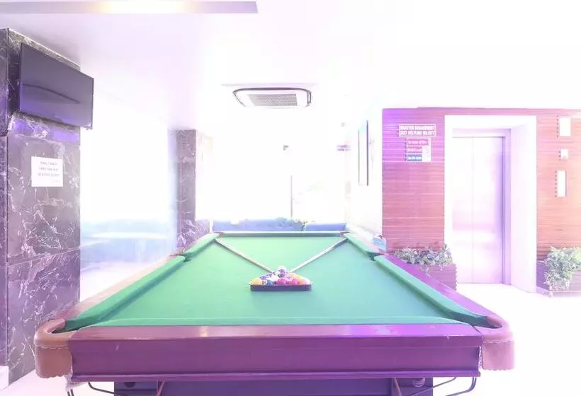 Staybook Hotel Uppal International