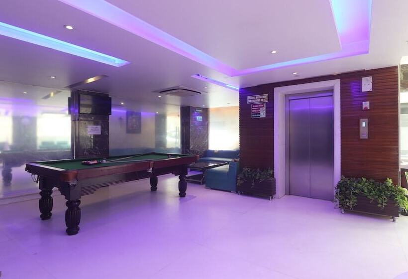 Staybook Hotel Uppal International