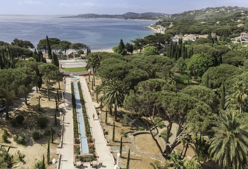 Отель Village Club   Les Issambres   Val D Esquières By Miléade