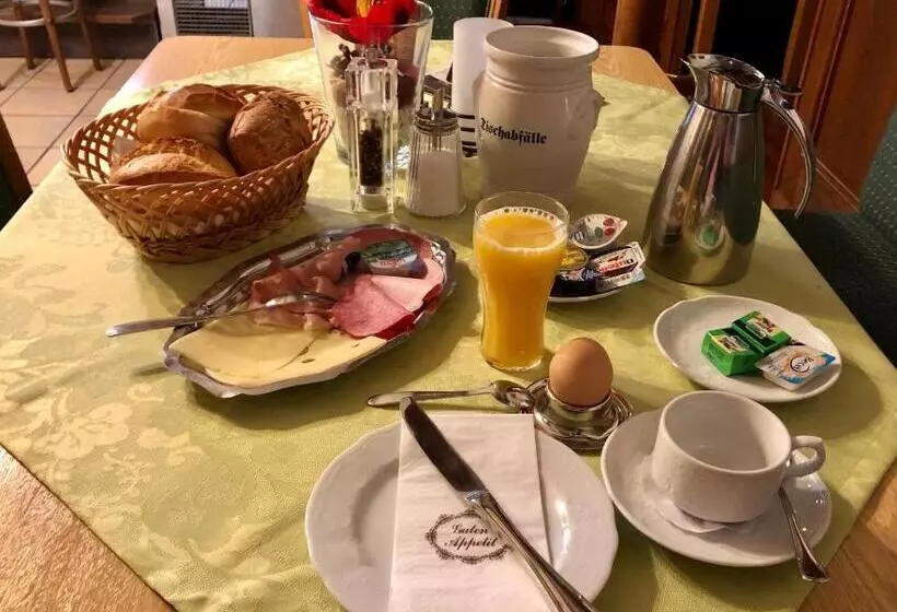 پانسیون Gasthof Waldesruh