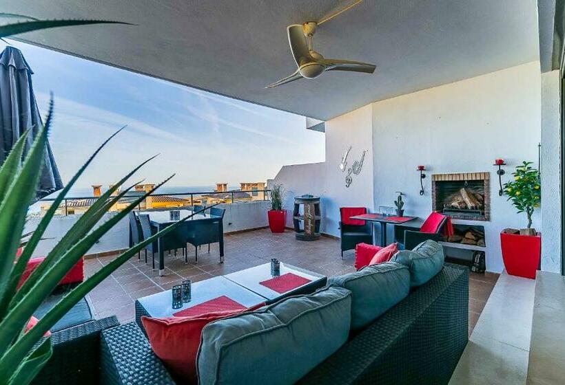 66 Apartment With Stunning Views In Calahonda, Mijas