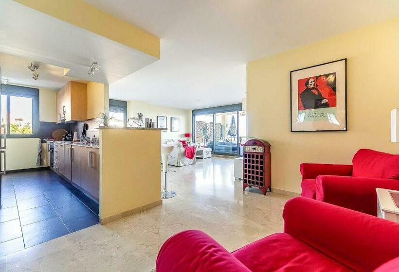 66 Apartment With Stunning Views In Calahonda, Mijas