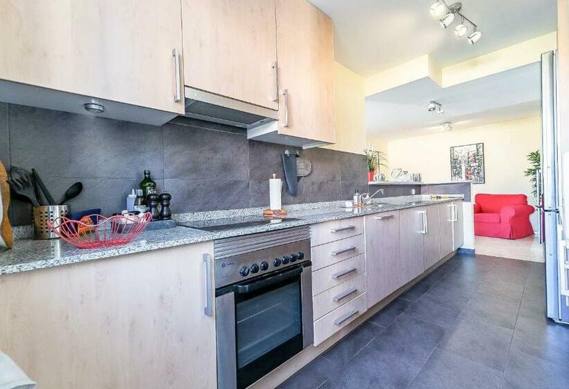 66 Apartment With Stunning Views In Calahonda, Mijas