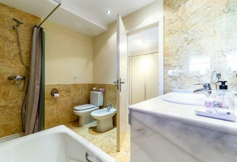 66 Apartment With Stunning Views In Calahonda, Mijas