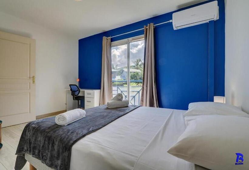 Appt Léo Avec Piscine Et Jardinet, 4 Personnes Situé à La Saline Les Bains