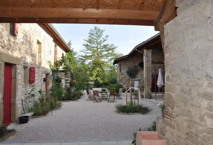 Aamiaismajoitus (B&B) Ferme Robin