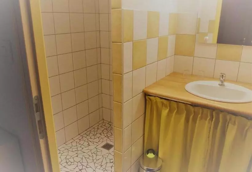 Aamiaismajoitus (B&B) Ferme Robin