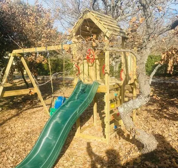 Gite Couleur Terre à 10mn De Gordes