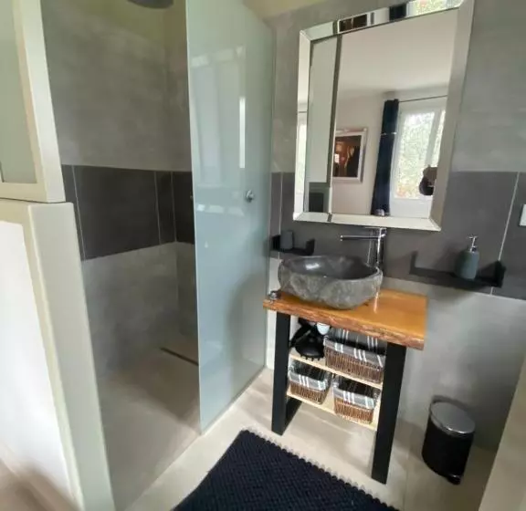 Gite Couleur Terre à 10mn De Gordes