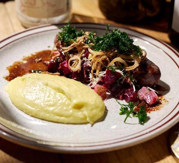 Lofsdalens Fjällhotell & Hotellbyns Lägenheter