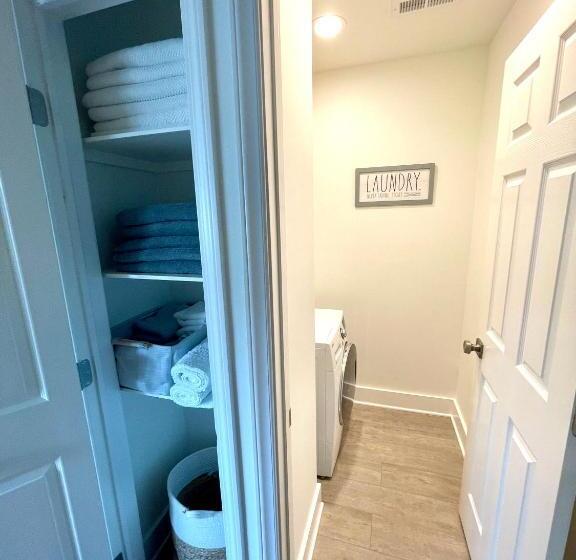 Luxury In Eastover... Close To Everything!