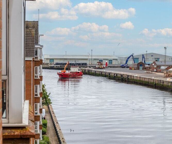 Marlborough Court   Donnini Apartments