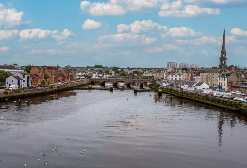 Marlborough Court   Donnini Apartments