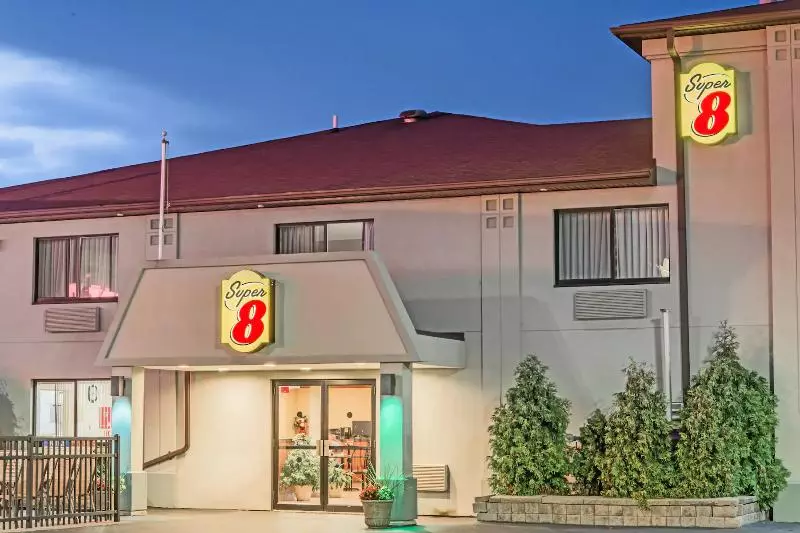 Motelli Super 8 By Wyndham Niagara Falls On