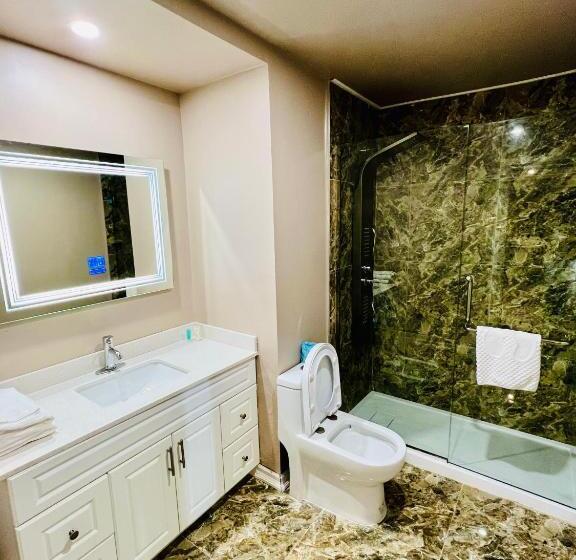 Motel Super 8 By Wyndham Niagara Falls On