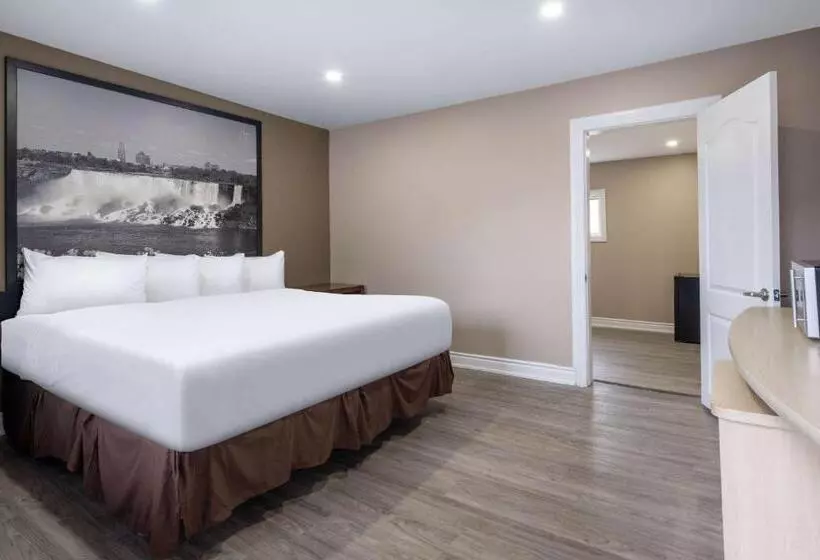 Motelli Super 8 By Wyndham Niagara Falls On