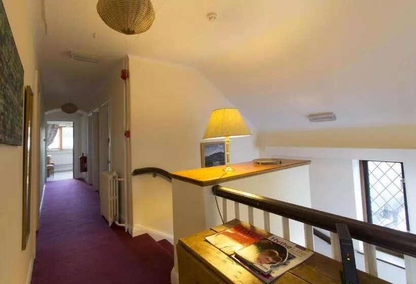 ペンション Fern Lodge Guesthouse