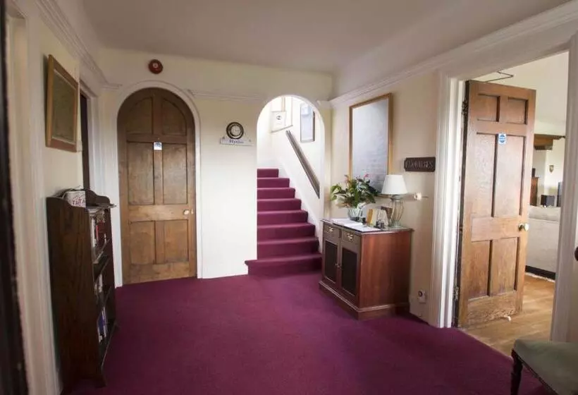 ペンション Fern Lodge Guesthouse