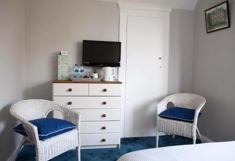 ペンション Fern Lodge Guesthouse