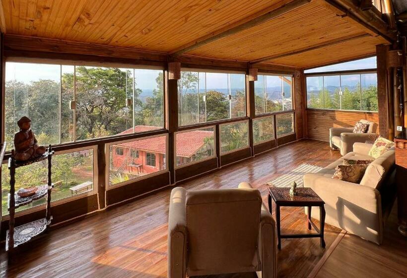 펜션 Hospedagem Beija Flor Espaço Flor Das águas