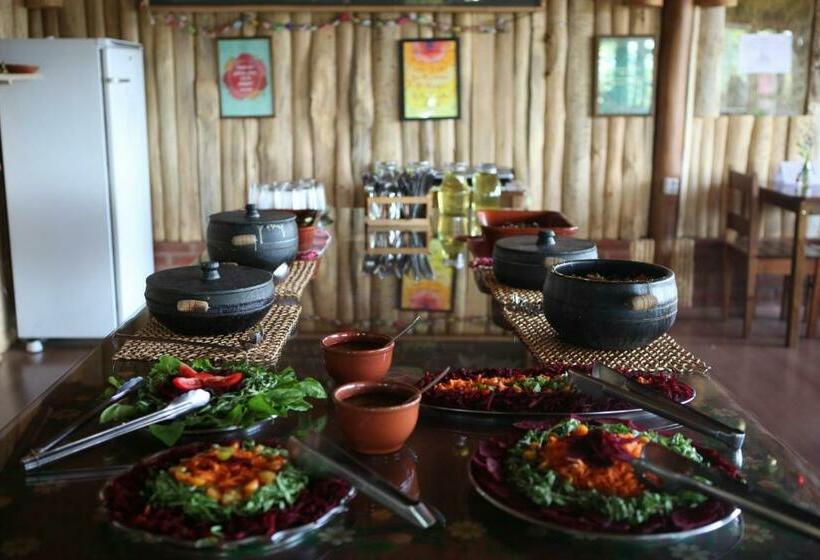 펜션 Hospedagem Beija Flor Espaço Flor Das águas