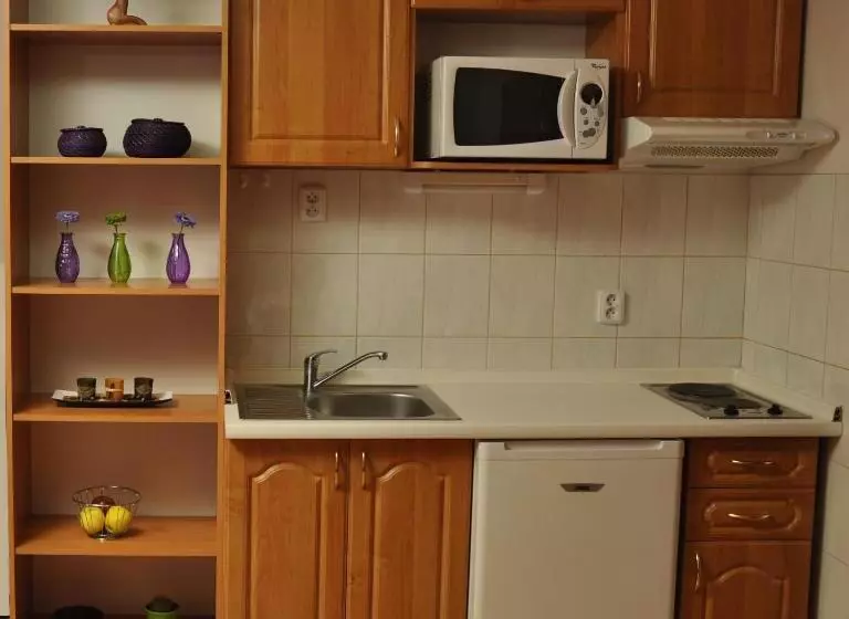 Majatalo Penzion Real