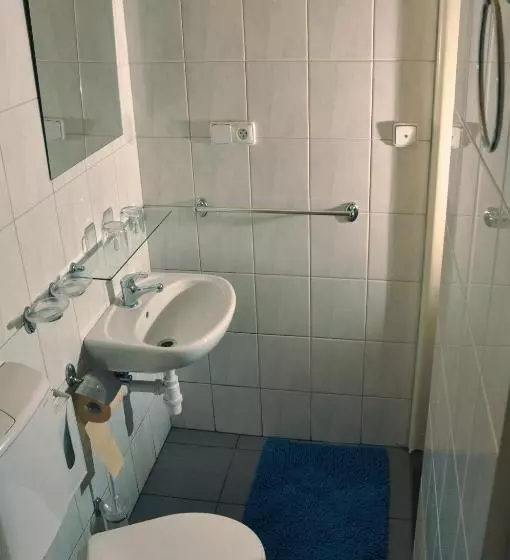 Majatalo Penzion Real