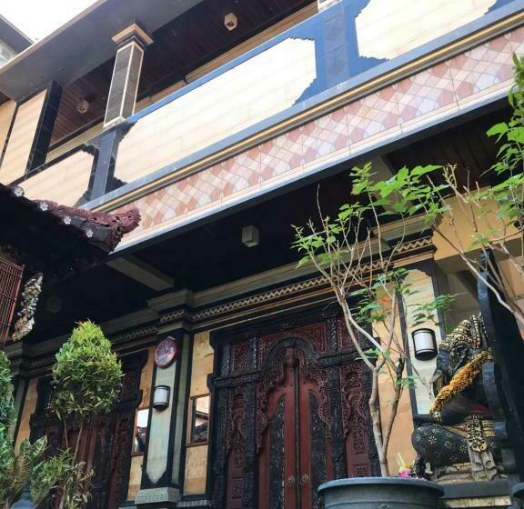 פנסיון They Oenk Gek Manik Homestay