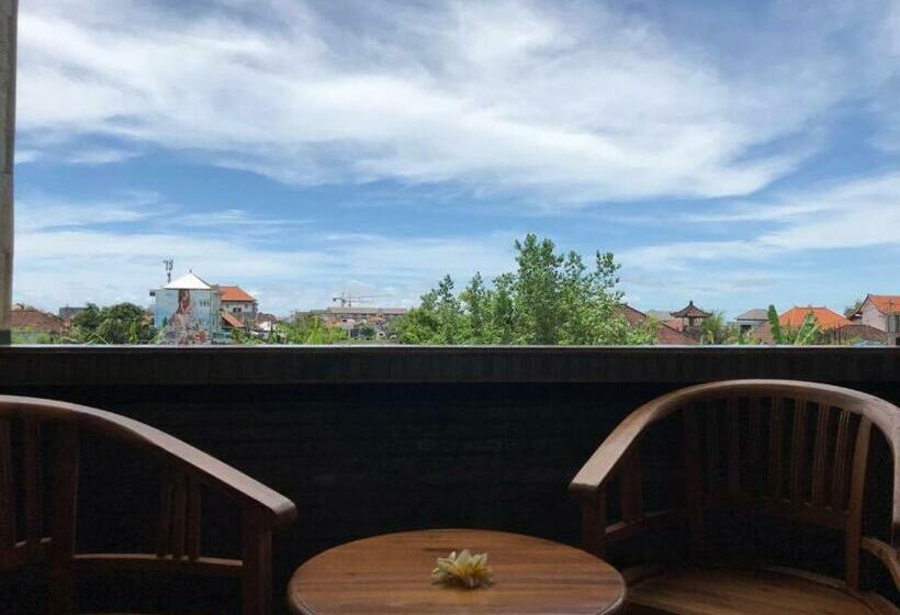 פנסיון They Oenk Gek Manik Homestay