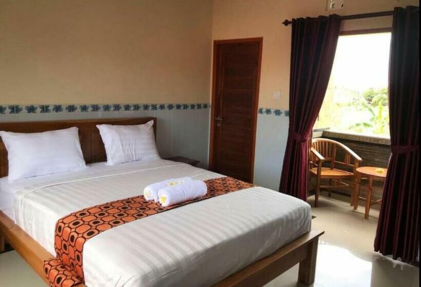 פנסיון They Oenk Gek Manik Homestay