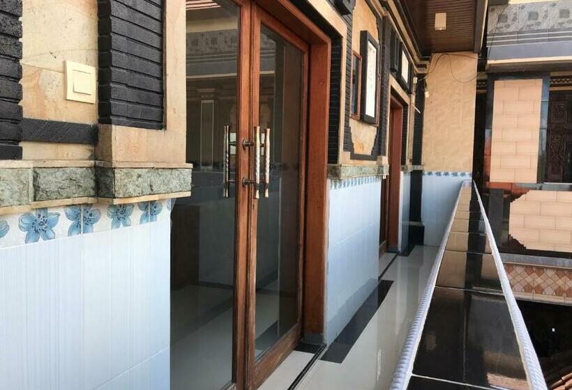 פנסיון They Oenk Gek Manik Homestay