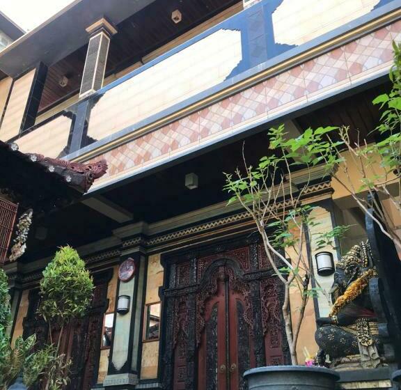 פנסיון They Oenk Gek Manik Homestay