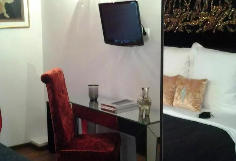 ペンション Vila Siam   Adults Only Calm & Relax Retreat