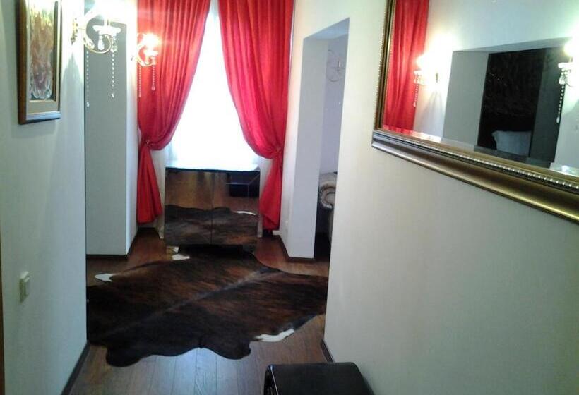 פנסיון Vila Siam   Adults Only Calm & Relax Retreat