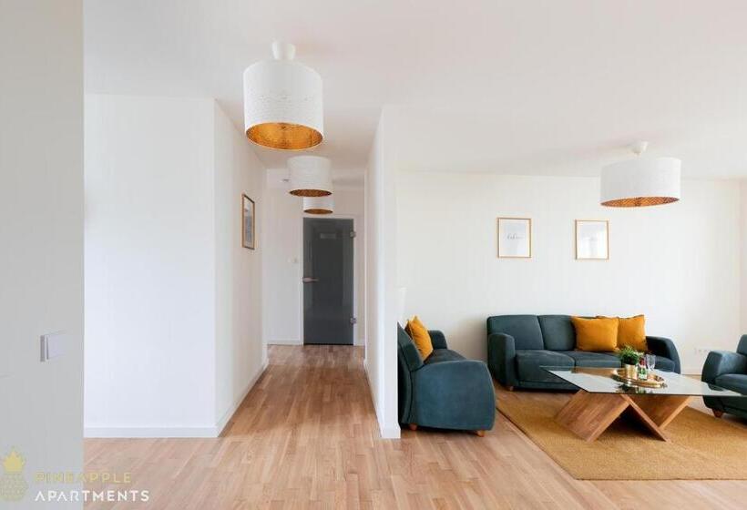 Pineapple Apartments Dresden Altstadt I   117 Qm   1x Free Parking