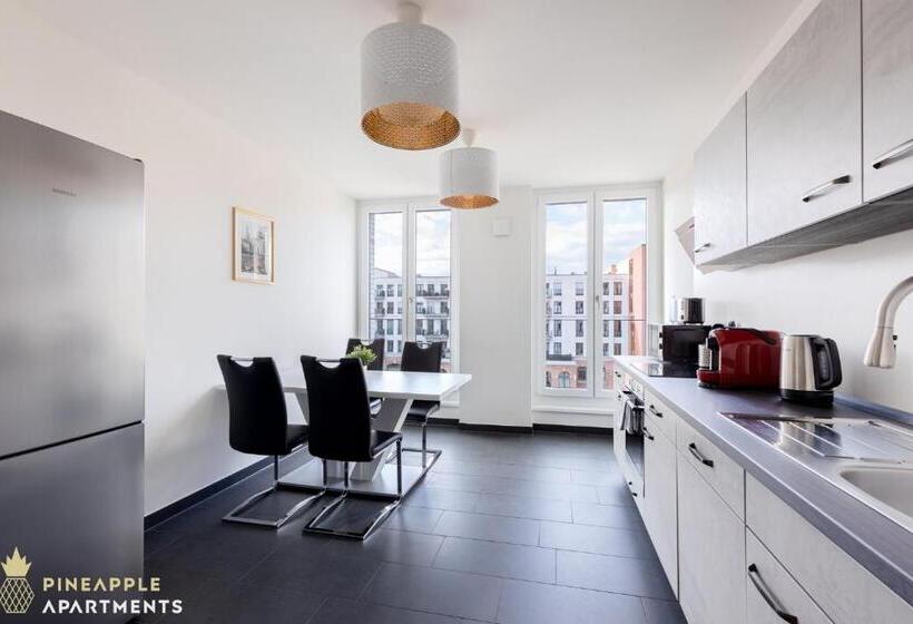 Pineapple Apartments Dresden Altstadt I   117 Qm   1x Free Parking