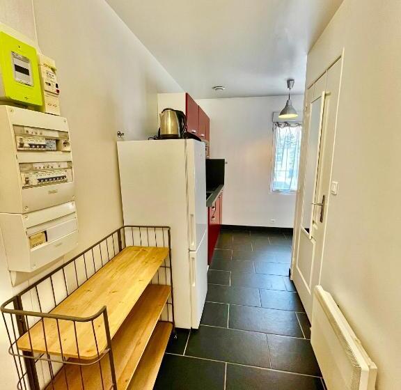 Grand Studio Avec Mezzanine