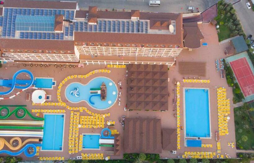 酒店 Eftalia Splash